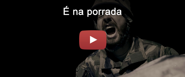 Assistir ao videoclipe de É na porrada